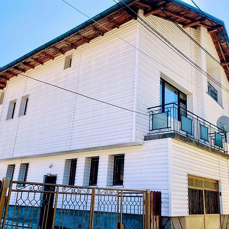 Niya Guest House Beli Iskar Esterno foto