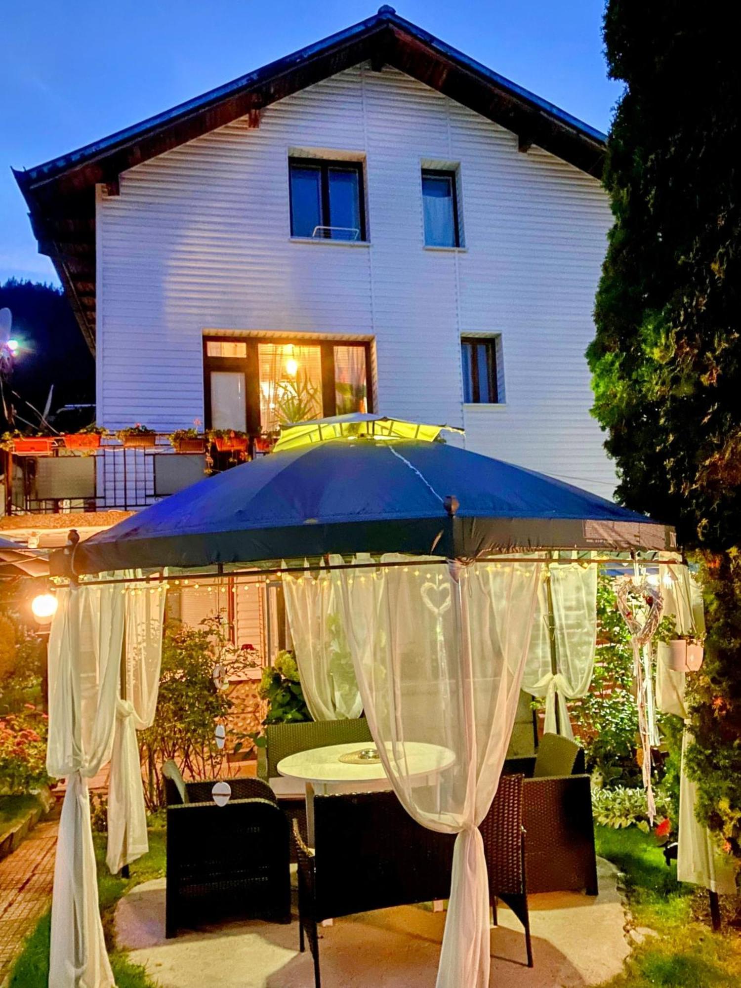 Niya Guest House Beli Iskar Esterno foto